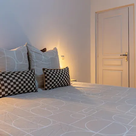 Le 13 Elegant Troyes Appartement Buitenkant foto