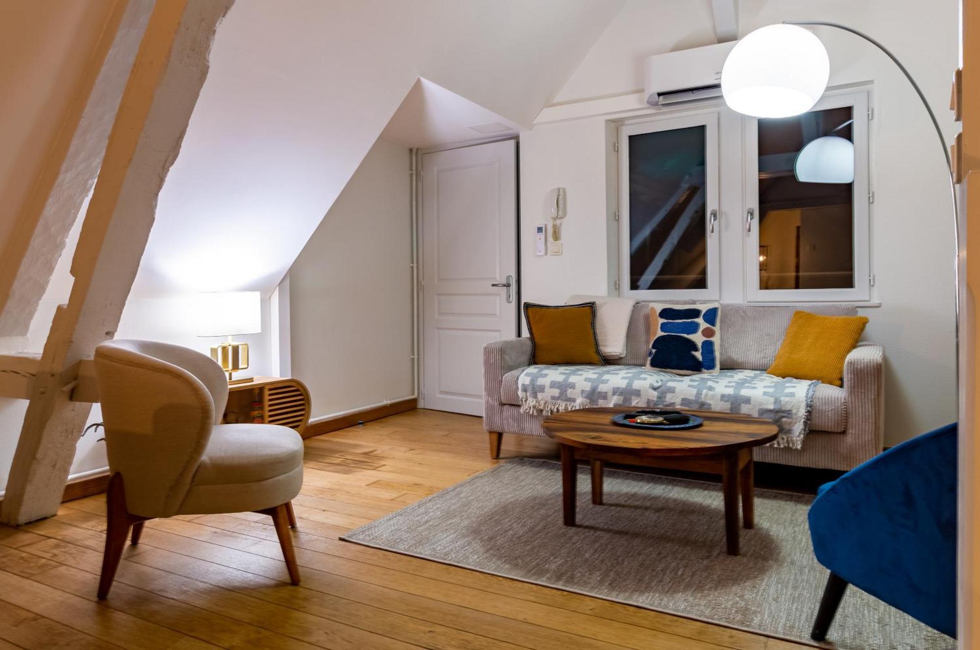 Le 13 Elegant Apartment