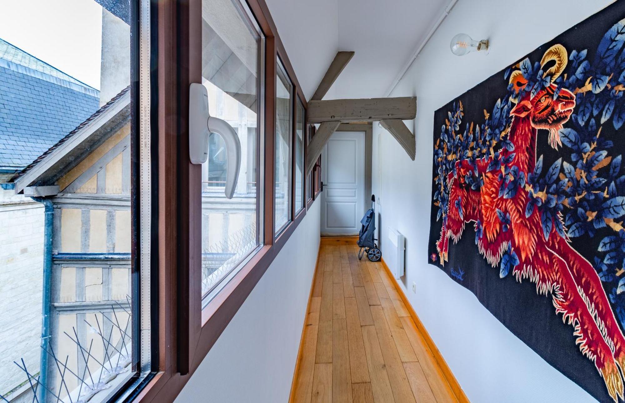 Le 13 Elegant Apartment